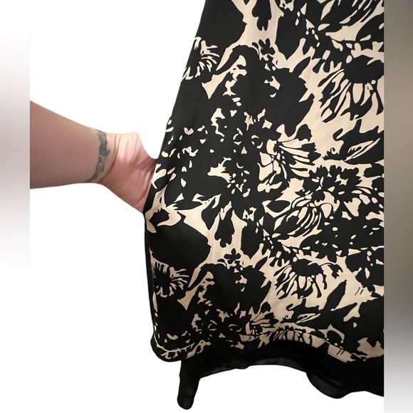 Diane Von Furstenberg Alric silk cream/black floral shift dress with pockets - Picture 5 of 13